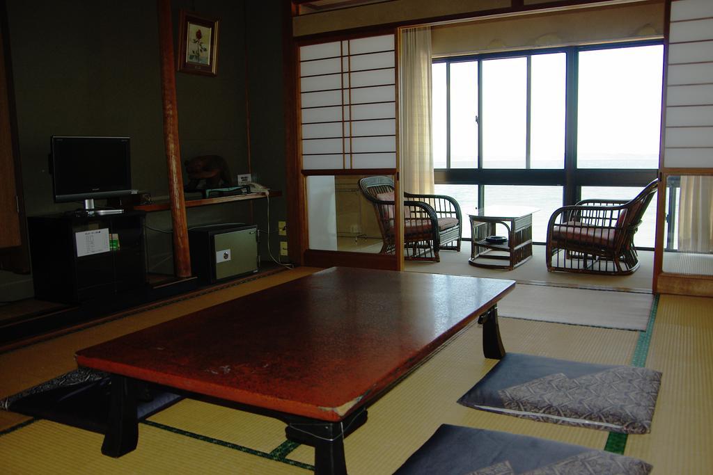Hatsushio Ryokan Itoshima Екстер'єр фото